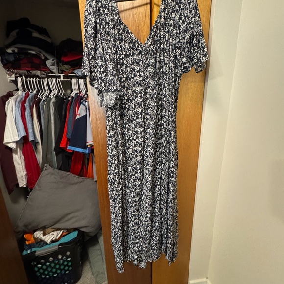 a new day Dresses & Skirts - a new day Black and White Floral Maxi Dress